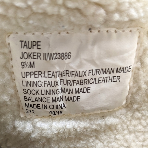 White Mountain Joker Suede Brown Ankle Boots With Faux Fur Trim Women's Size 9.5 - Picture 6 of 6